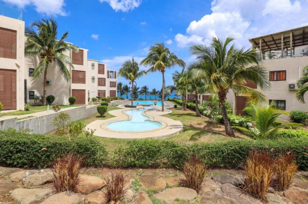 Magnificent Sea-View Apartment Flic-en-Flacq 外观 照片